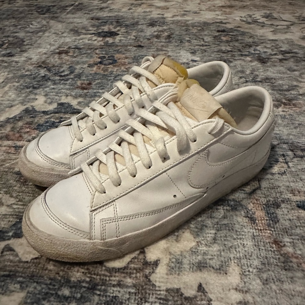 Nike Women's Blazer Low '77 Triple White Leather